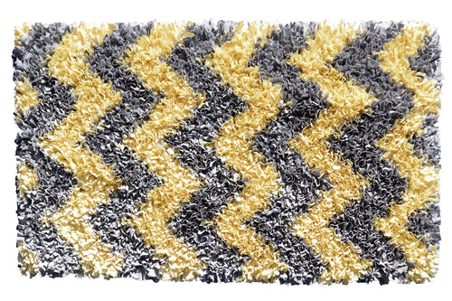 Shaggy Raggy Yellow/Gry Chevy Area Rug